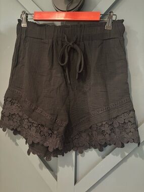 Very J Lace Crochet Trim Cotton Gauze Drawstring Shorts NWT
